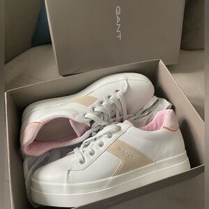 GANT NWT Leather Sneakers White/pink Size 39 EUR/7.5 US